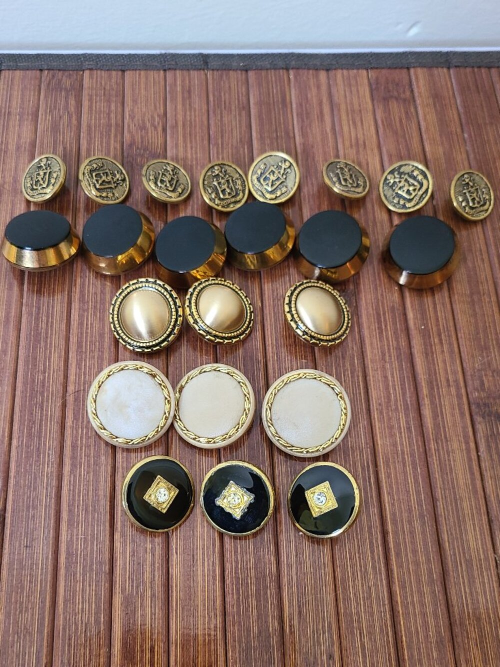 Vintage Buttons - Collection of 23
